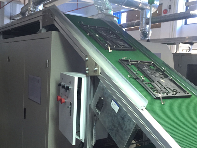 皮帶式輸送線VS滾筒式輸送線：一場關(guān)于效率與成本的抉擇